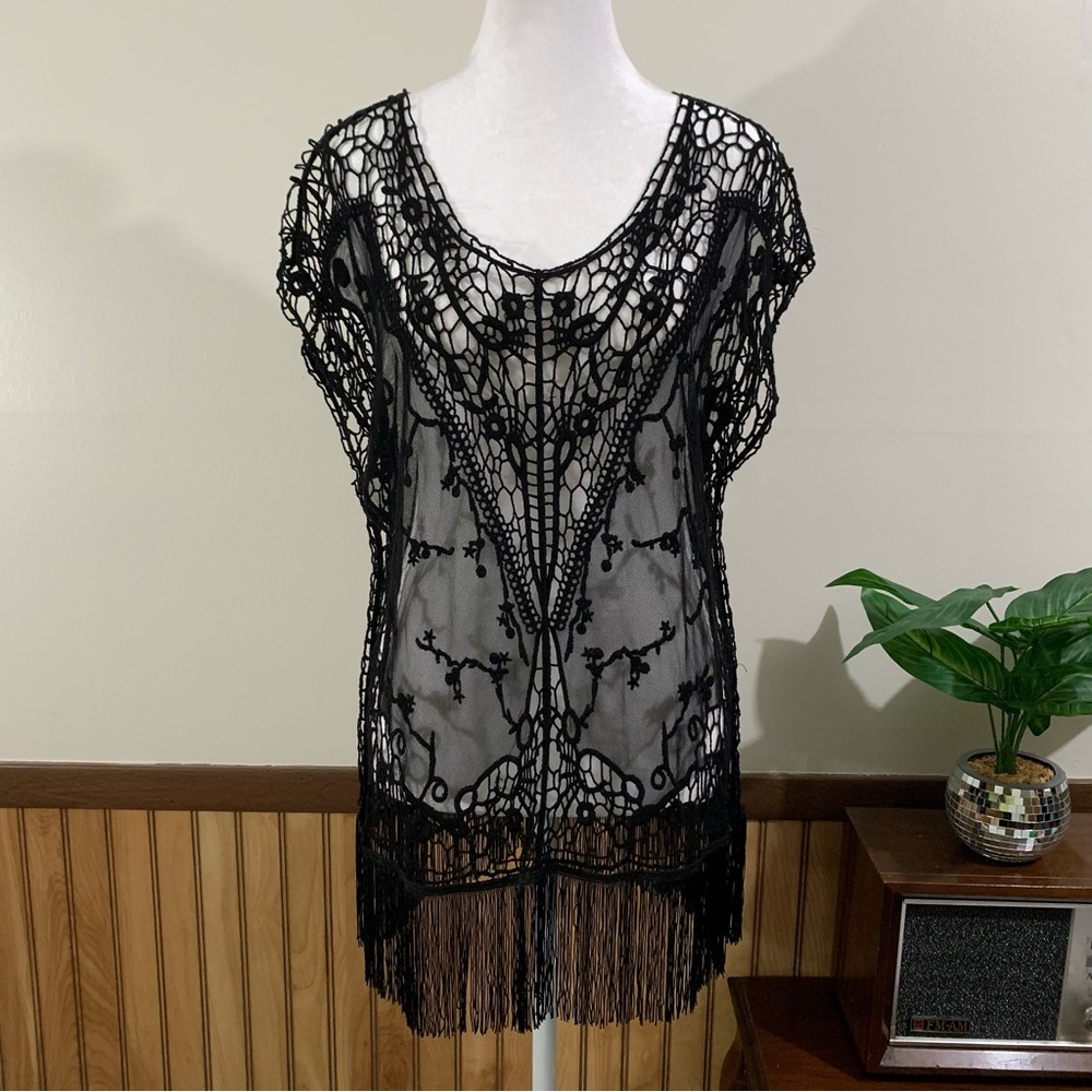 NWOT Maurices Black Crochet Mesh Fringe Swim Cover Up (Small/Medium)